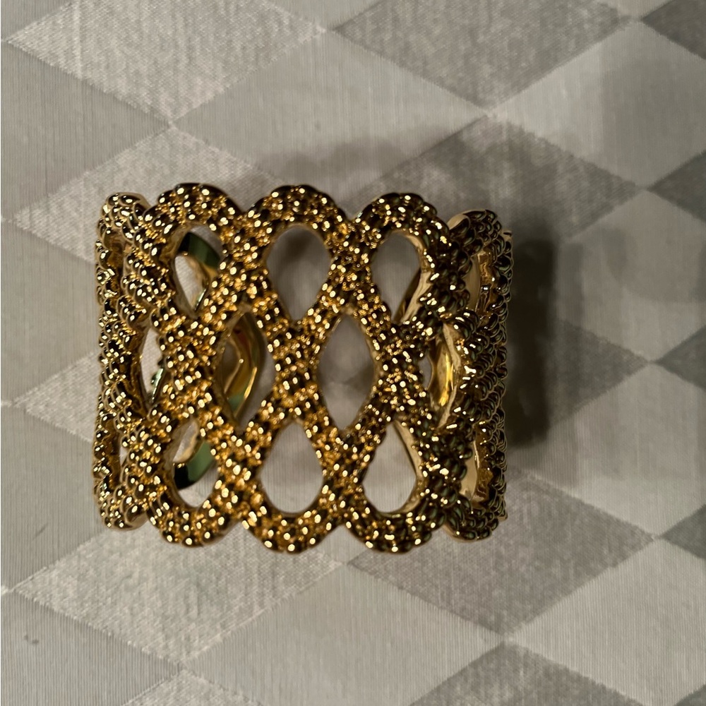 Lily Pulitzer gold cuff bracelet
